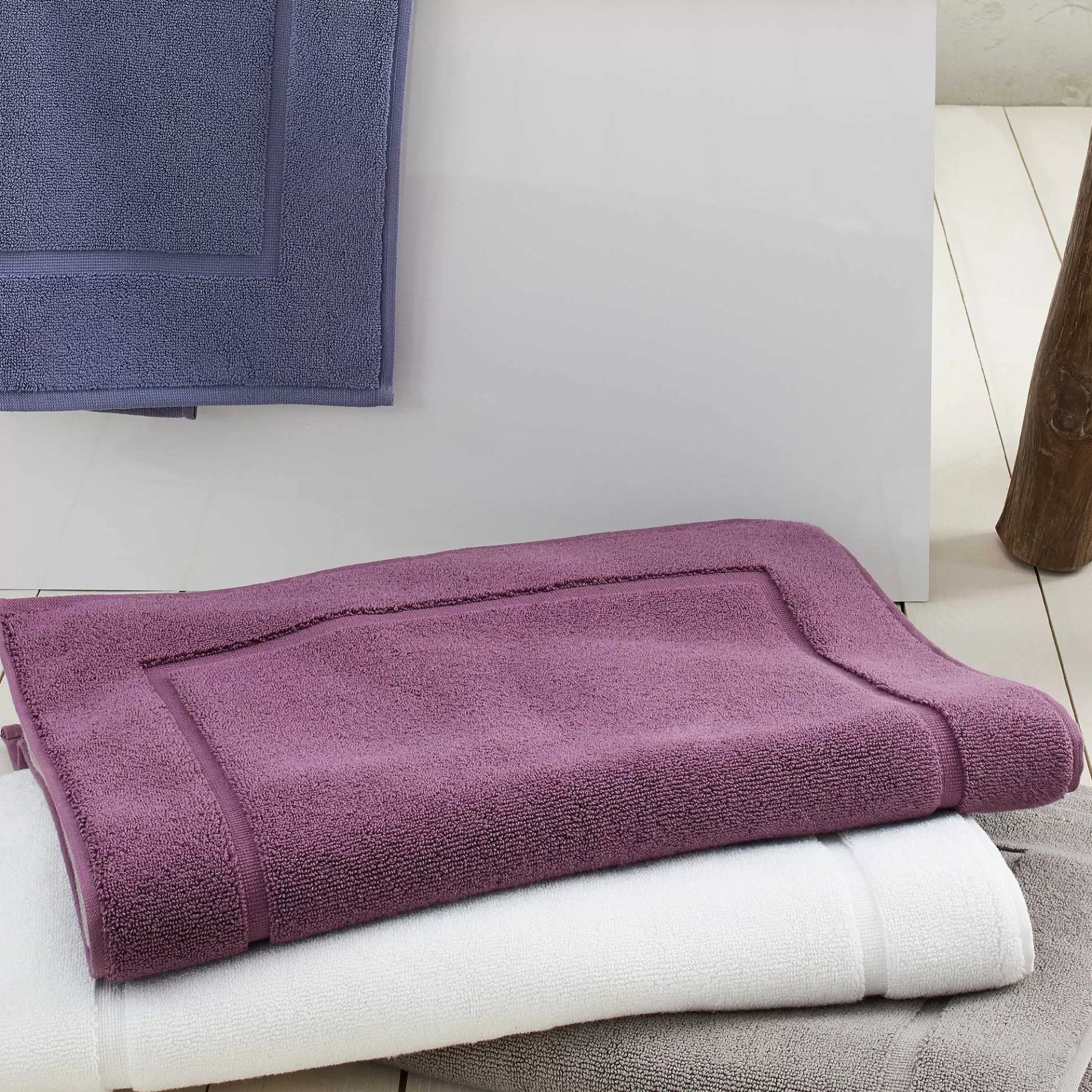 LIVING CRAFTS Barcelona - Bathmat^ Bathroom & Spa