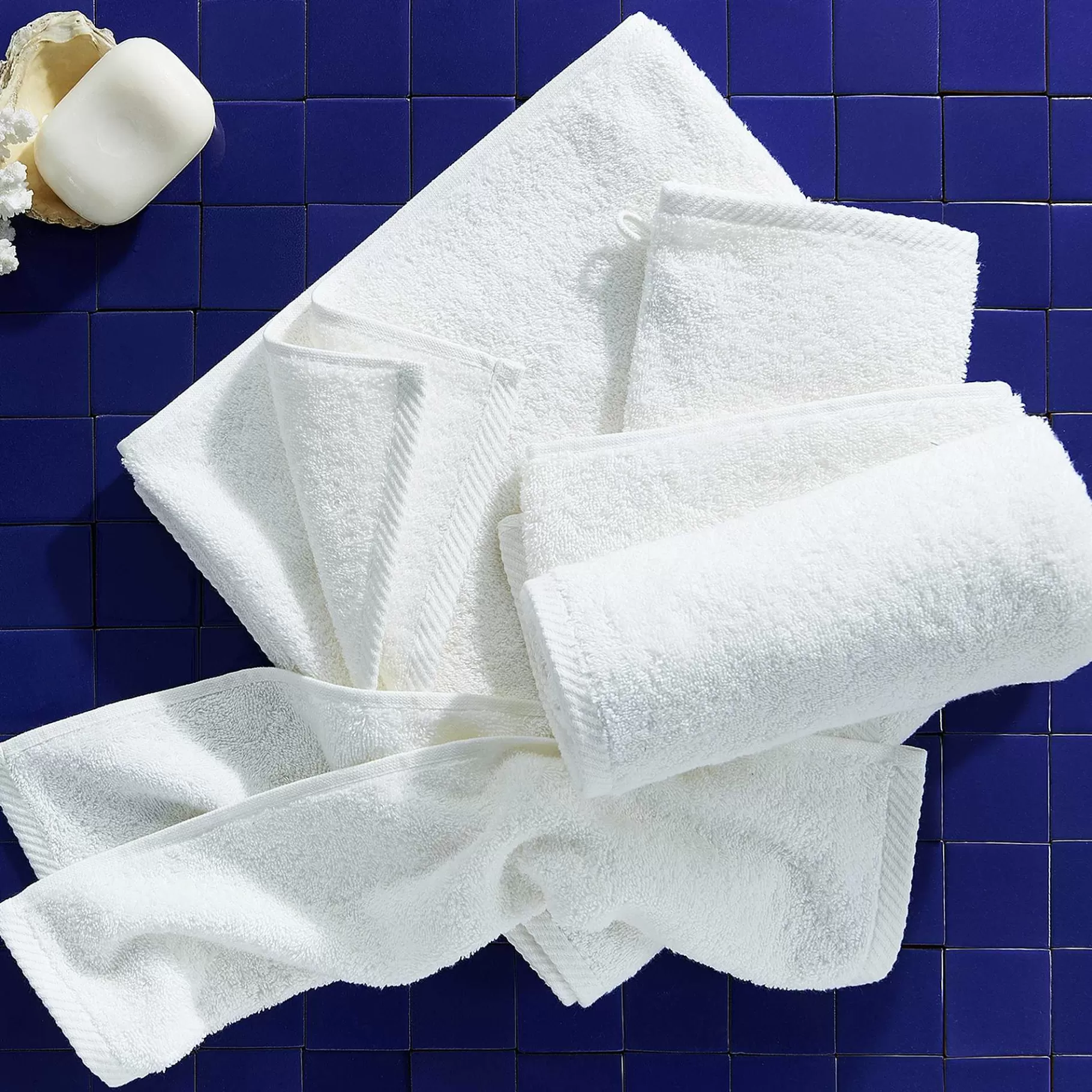 LIVING CRAFTS Barcelona - Hand Towel^ Bathroom & Spa