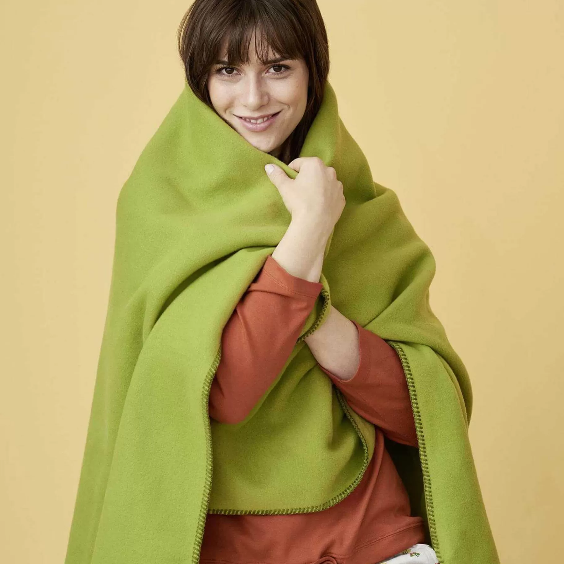 LIVING CRAFTS Cambridge - Fleece Plaid^ Blankets & Throws